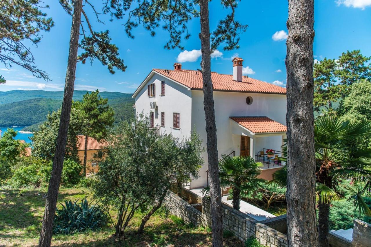 Apartments Pino Rabac Exterior photo