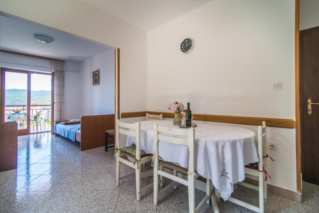 Apartments Pino Rabac Exterior photo