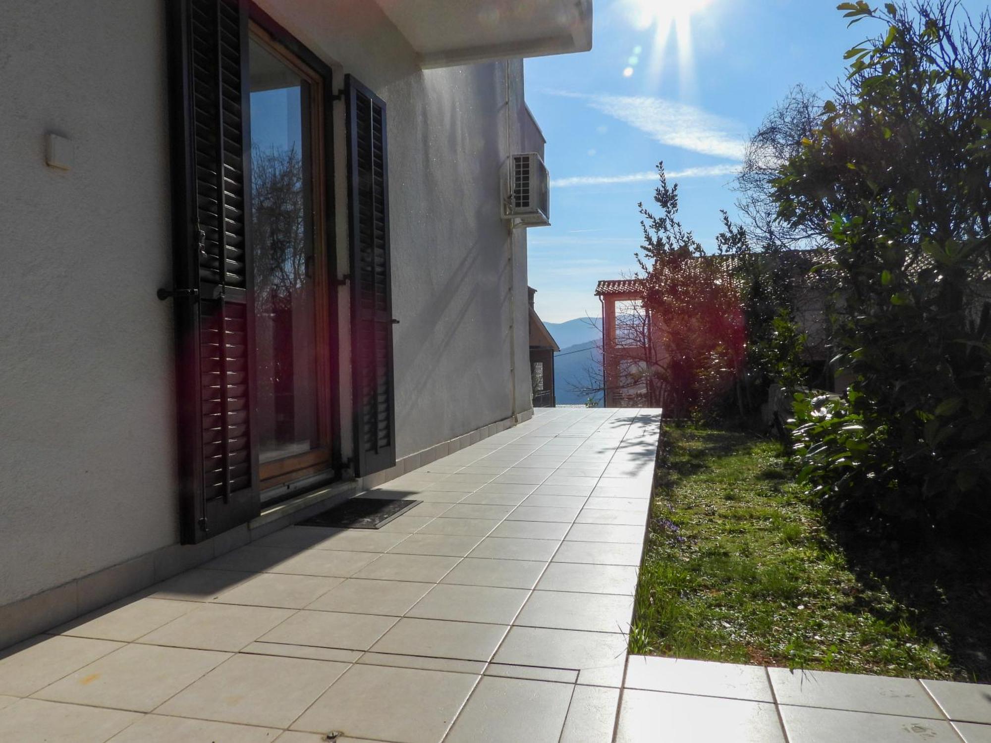 Apartments Pino Rabac Exterior photo